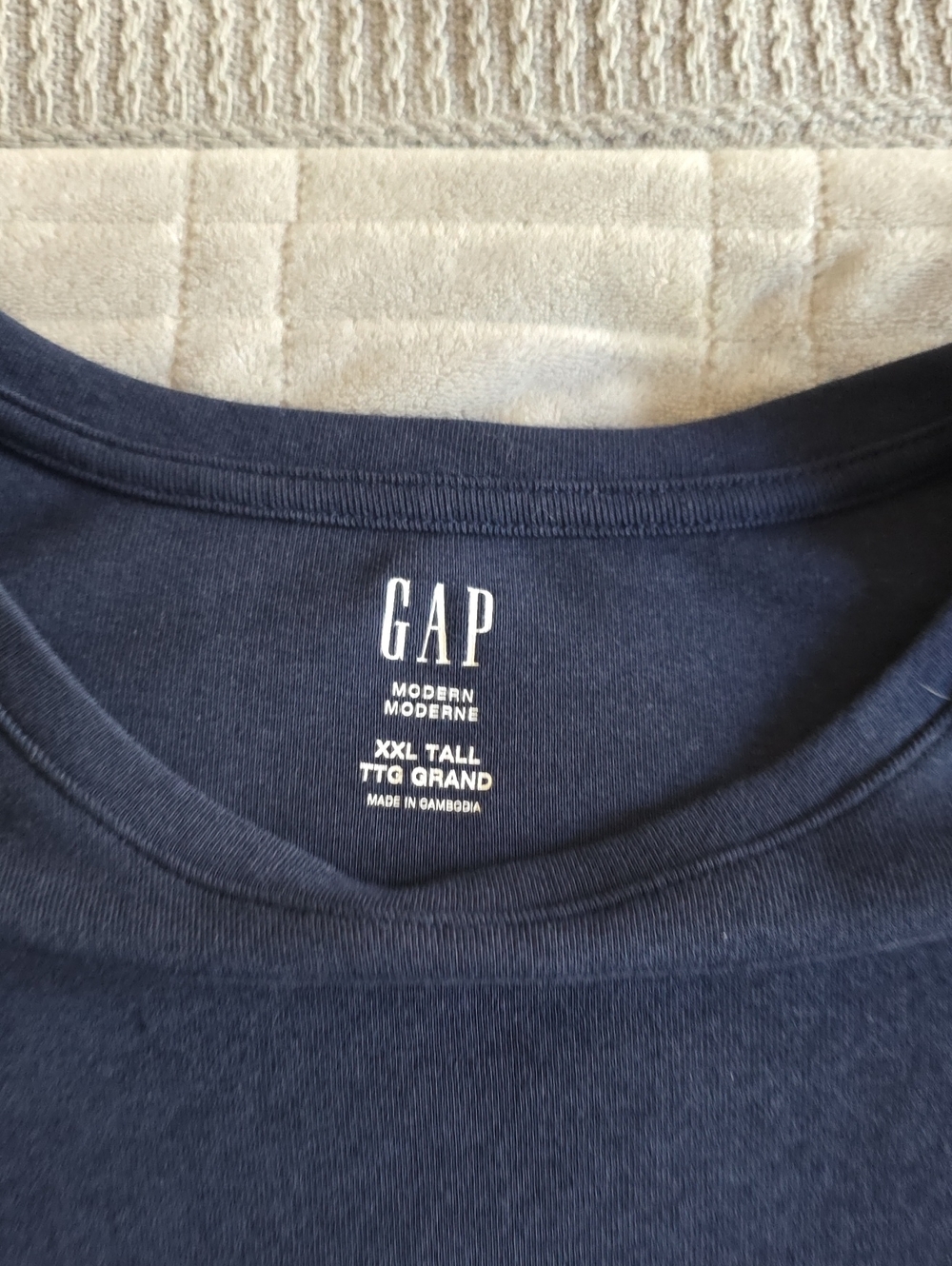 GAP Navy Crewneck Tee
